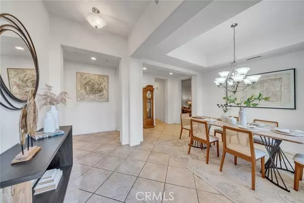 Yorba Linda, CA 92886,18979 Pelham Way