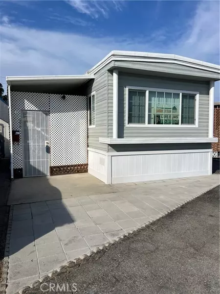 1502 E Carson Street #26, Carson, CA 90745
