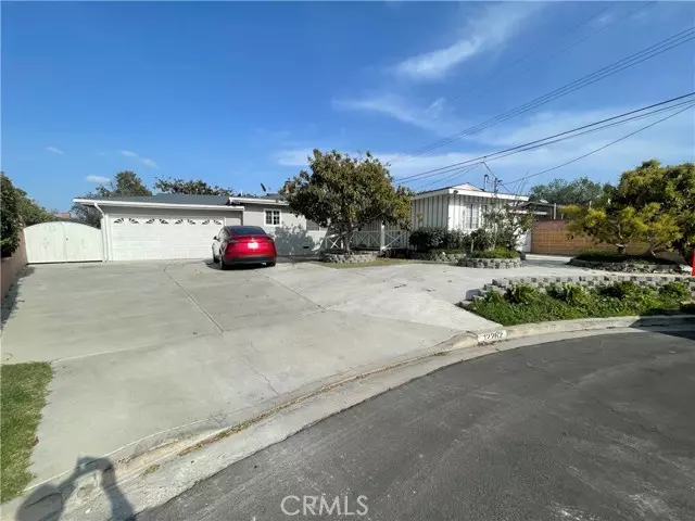 12262 Madras Place, Garden Grove, CA 92840