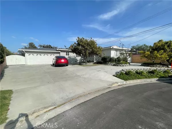 12262 Madras Place, Garden Grove, CA 92840