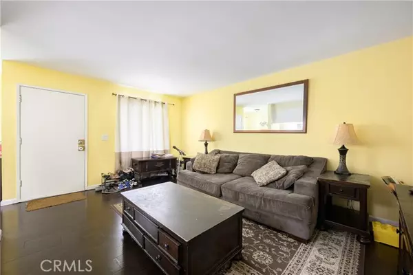 Los Angeles, CA 90032,2325 Highbury Avenue #59