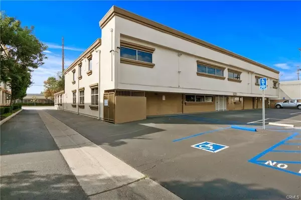 Santa Ana, CA 92705,1535 E 17th Street