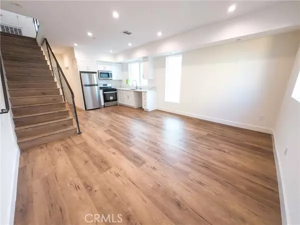 117 E 29th Street #115 1/2, Los Angeles, CA 90011