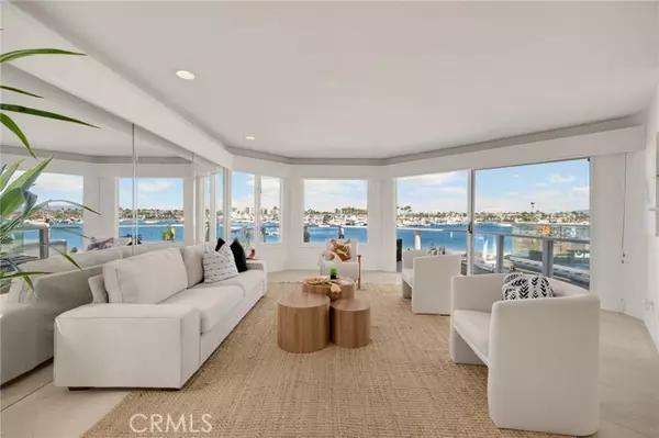 Newport Beach, CA 92663,1819 W Bay Avenue #B