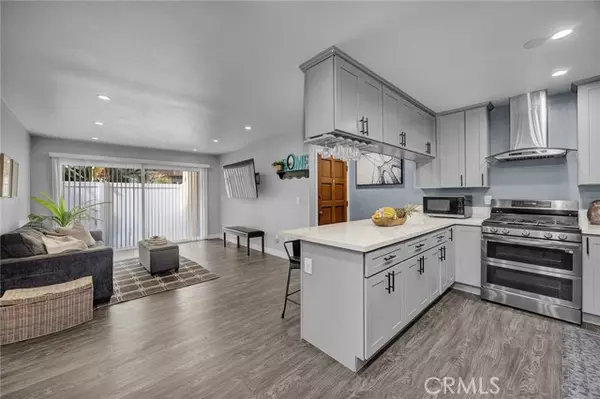 Santa Ana, CA 92707,1101 W Macarthur Boulevard #159