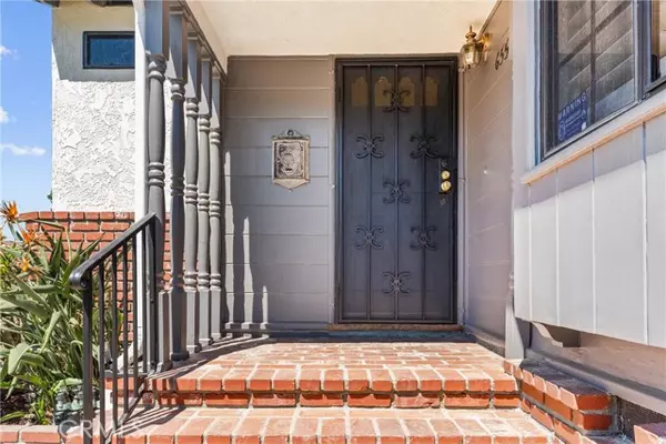 Long Beach, CA 90808,6557 E Walkerton Street