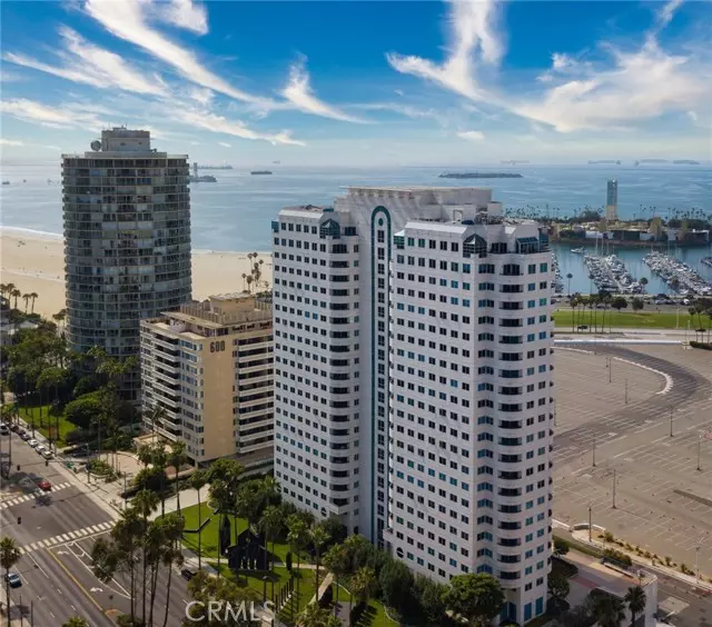 525 E Seaside Way #704, Long Beach, CA 90802