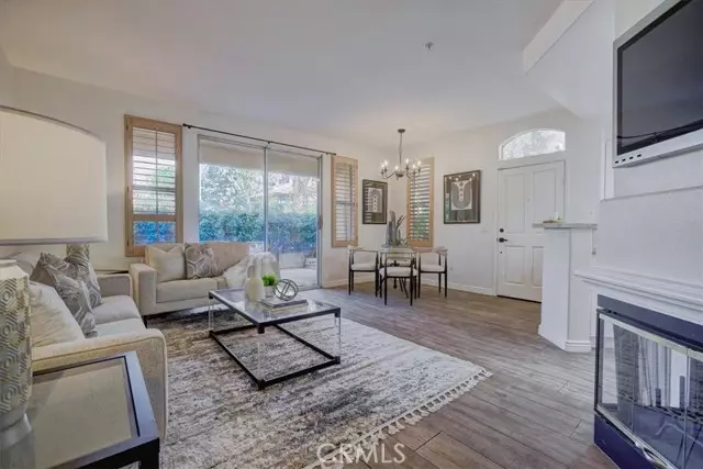 Tustin, CA 92782,2719 Dietrich Drive