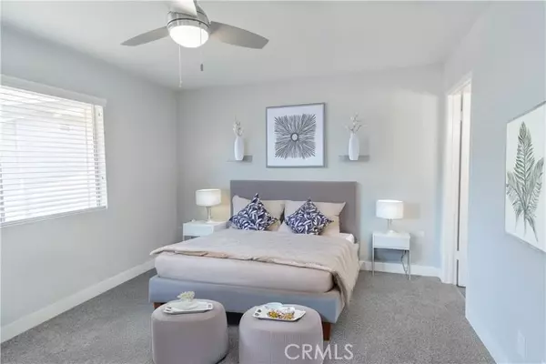 Yorba Linda, CA 92886,6473 Horse Shoe Lane #6