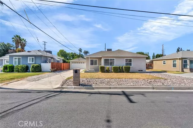 10654 Amapolas Street, Redlands, CA 92373