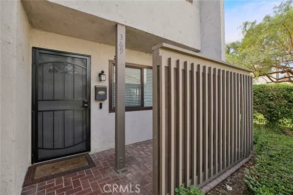Anaheim, CA 92806,369 N Via Remo
