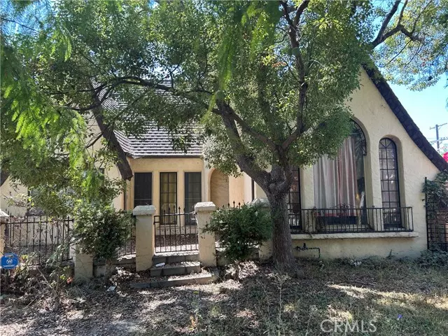 Los Angeles, CA 90048,6402 Maryland