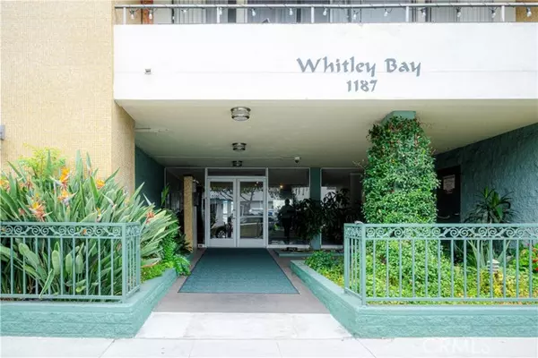 Long Beach, CA 90802,1187 E 3rd Street #209