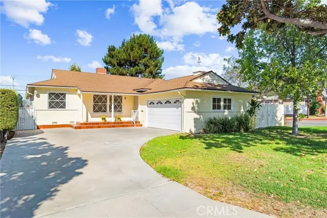 Whittier, CA 90603,10303 Pounds Avenue
