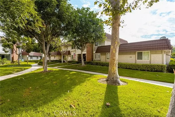 Cypress, CA 90630,6837 Amelia