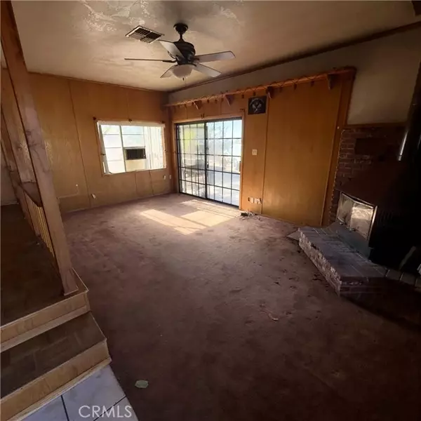 Pinon Hills, CA 92372,625 Tamarack Road