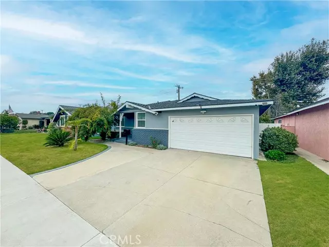 17715 Canehill, Bellflower, CA 90706