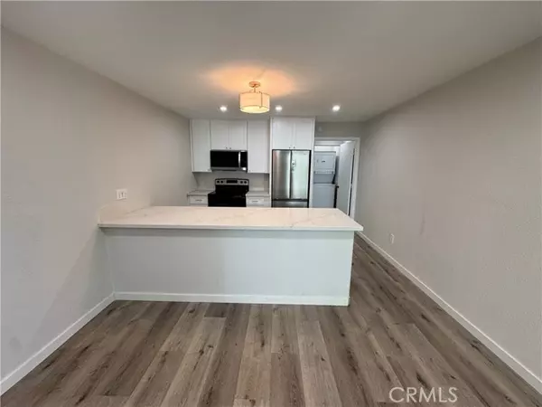 San Diego, CA 92111,6679 Linda Vista Road #19a