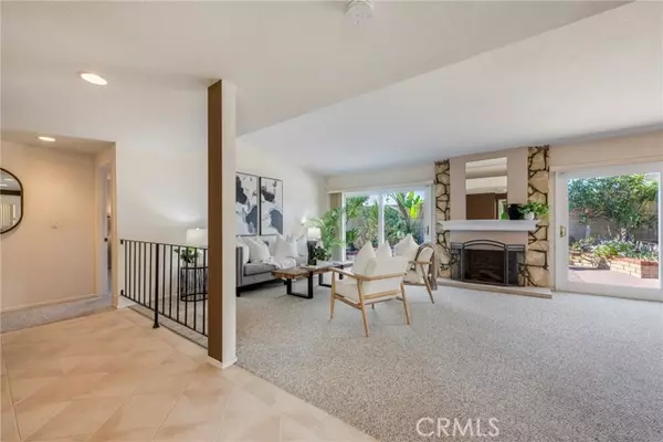 Orange, CA 92869,5719 E San Juan Drive