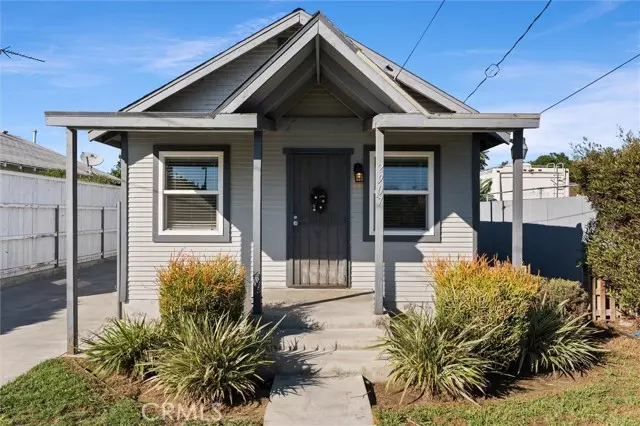 2907 E Sawyer Street, Long Beach, CA 90805