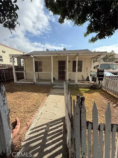 1354 Euclid Ave, Long Beach, CA 90804