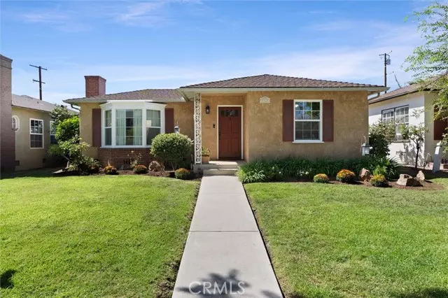 3921 Lime Avenue, Long Beach, CA 90807