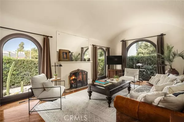 2800 Hillcrest Drive, Los Angeles, CA 90016