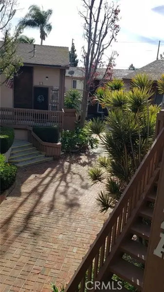 1074 Cabrillo Park #A, Santa Ana, CA 92701