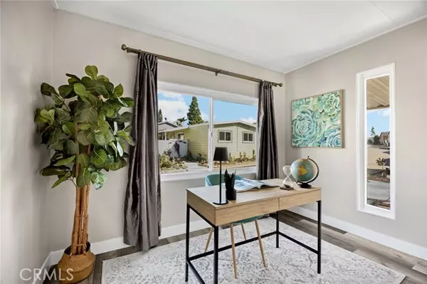 Fullerton, CA 92835,2851 Rolling Hills #248