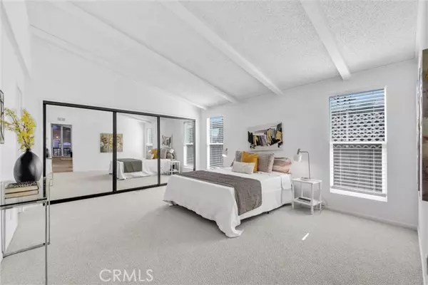 Corona, CA 92883,21650 Temescal Canyon Road #26