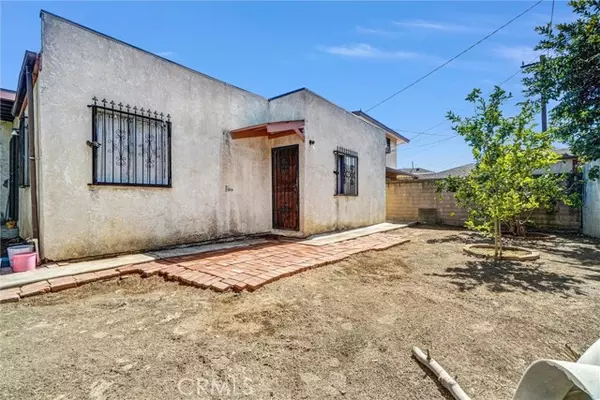 Santa Ana, CA 92707,2118 Hickory Street