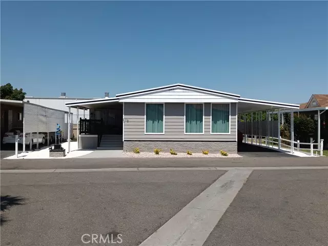 13 MAGNOLIA VIA, Anaheim, CA 92801