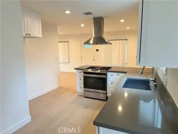 Inglewood, CA 90304,4115 W 111th Street