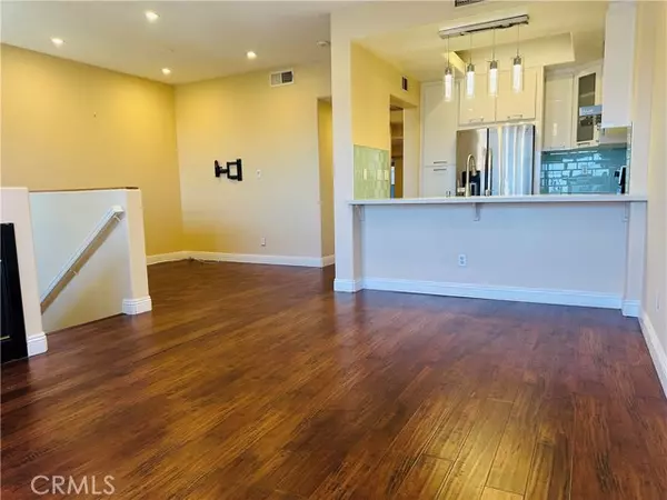 Anaheim, CA 92808,1041 S San Marino Way