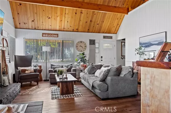 Big Bear City, CA 92314,642 Villa Grove