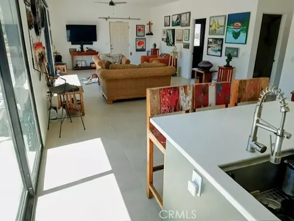 Joshua Tree, CA 92252,60194 La Mirada Trail