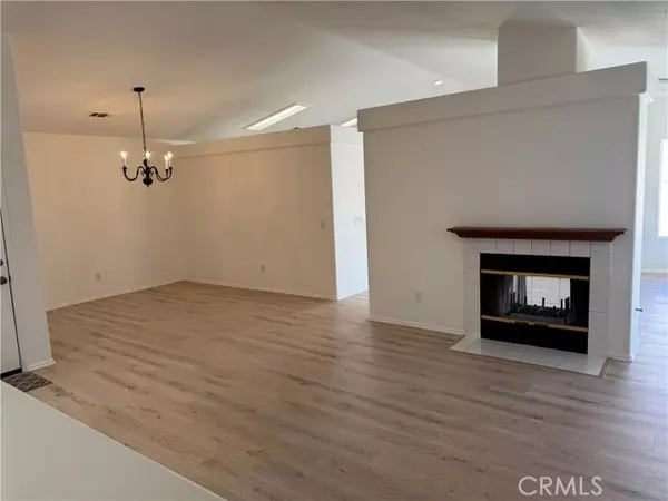 Murrieta, CA 92562,40628 Geyser