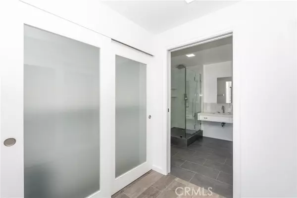 Redondo Beach, CA 90277,531 Esplanade #713