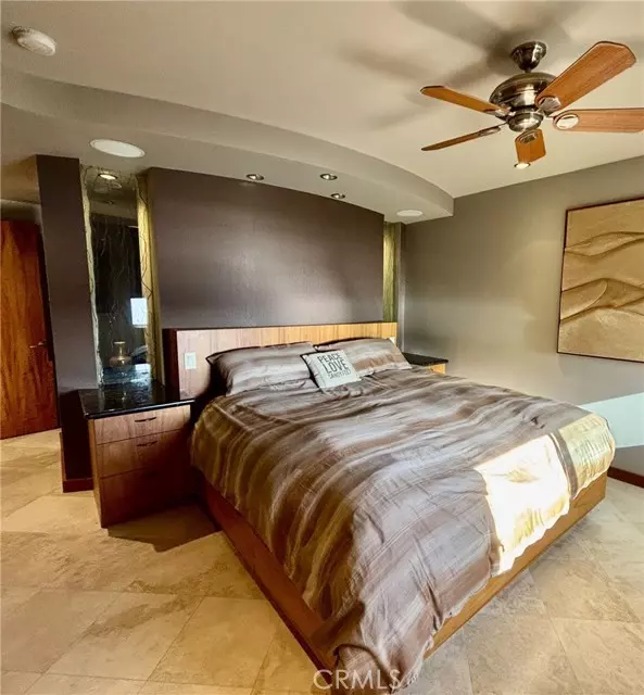 Laguna Beach, CA 92651,31755 Coast Hwy #312