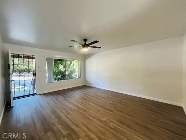 Yorba Linda, CA 92886,4891 Eureka #25