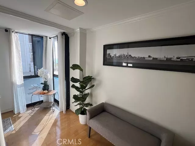 2601 E Ocean #205, Long Beach, CA 90803