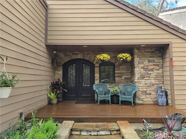 24832 Forest Knoll, Lake Forest (el Toro), CA 92630