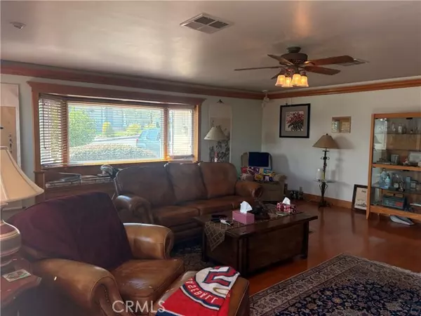 Sierra Madre, CA 91024,95 W. Laurel Avenue