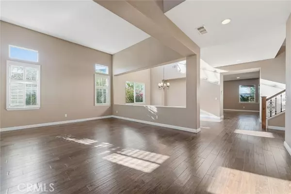 Canyon Country (santa Clarita), CA 91351,28459 Falcon Crest