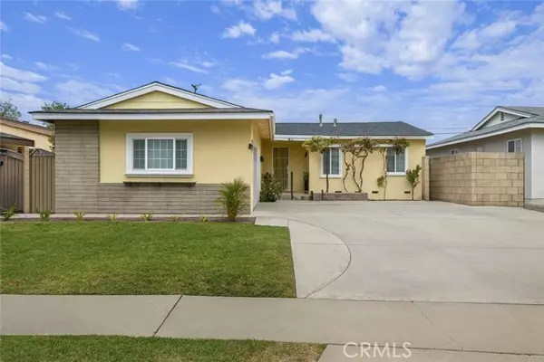 Anaheim, CA 92804,2123 W Orange Avenue