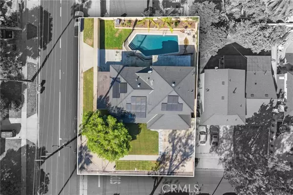 Santa Ana, CA 92701,1701 E 6th