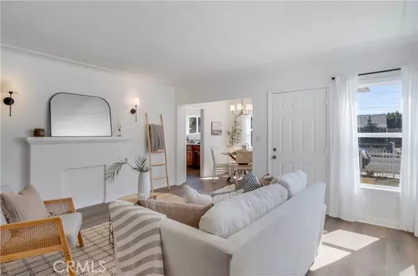 Compton, CA 90221,1347 E Bennett