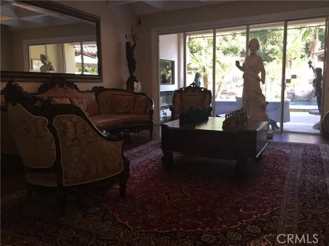 10715 Plumas Way, Tustin, CA 92782