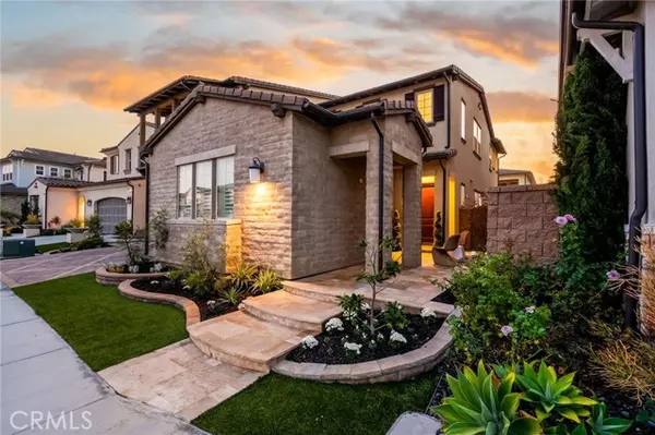 Huntington Beach, CA 92649,17301 Juniper Lane