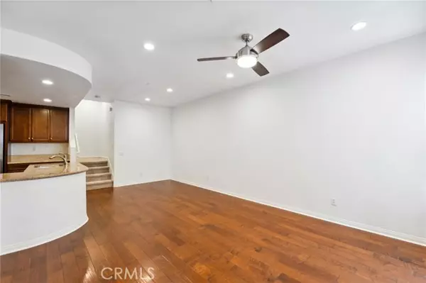 Aliso Viejo, CA 92656,37 Beacon Way